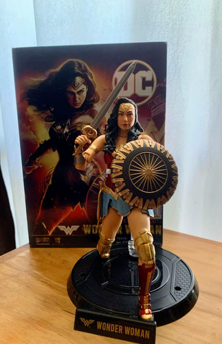 Wonder woman action - woman, figure